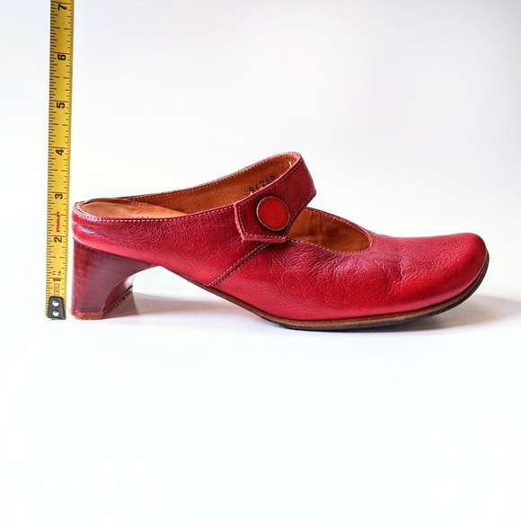 Think! red orthotic mules, US 7/EU 38 - Picture 8 of 8